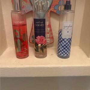 Bath & Body Works Pearberry, Perfect Peony, and Gingham Mist Set